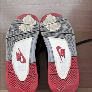 Air Jordan Bred 4 Size
